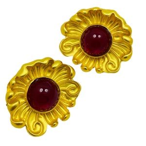 NEW vintage runway style glass gold plated earrings